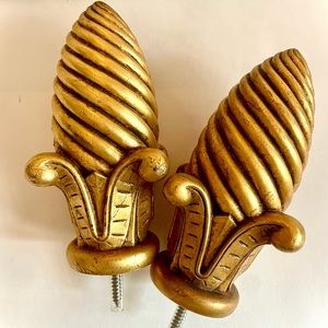 Drapery Finials ~ Gold